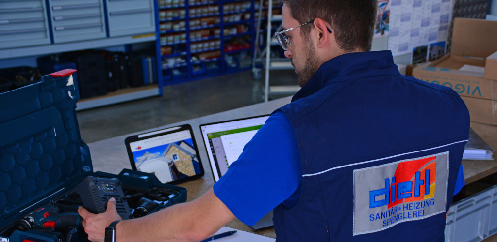 Sanitär Dietl nutzt OneStop Pro zur Geräteverwaltung.